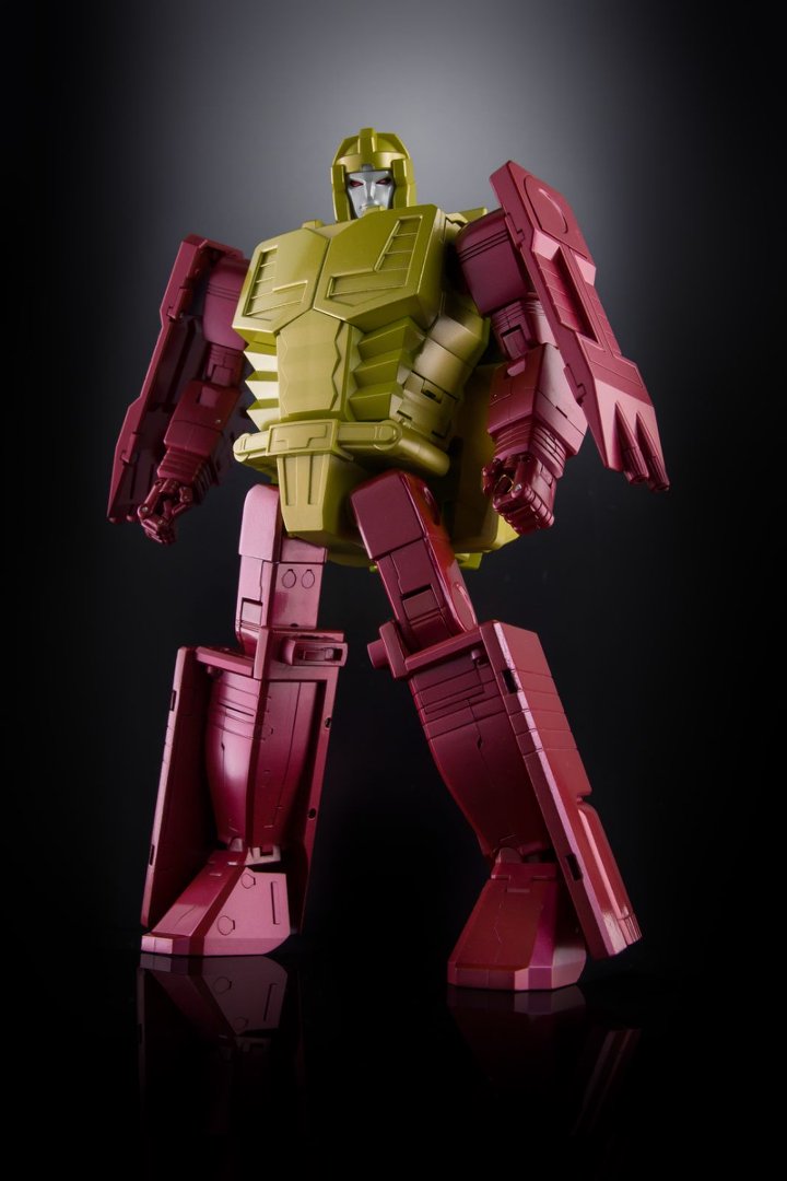 XTransbots MX-70 Varek Zarak