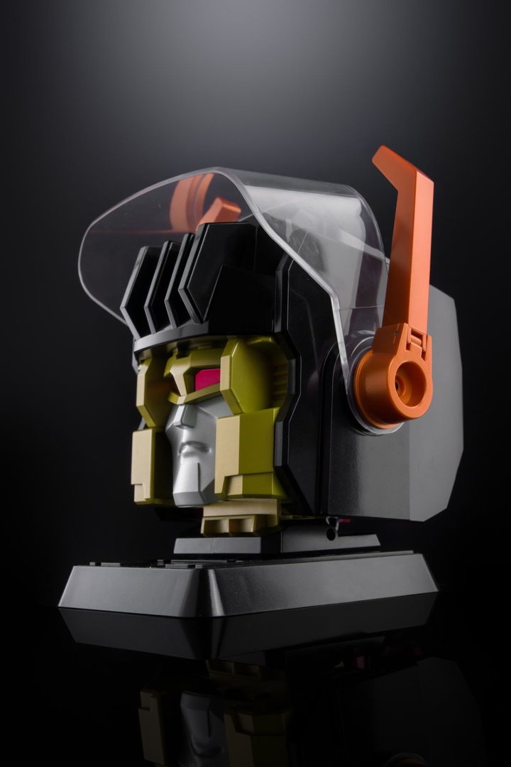 XTransbots MX-70 Varek Zarak
