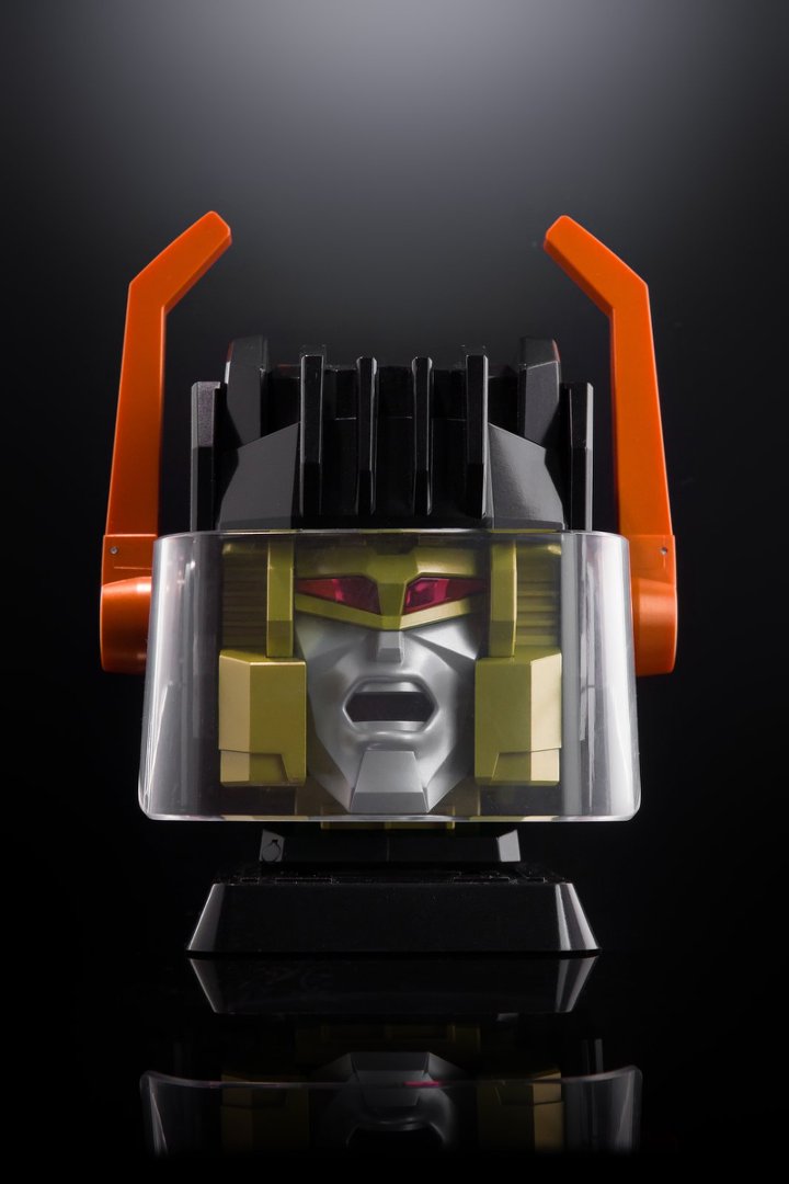XTransbots MX-70 Varek Zarak