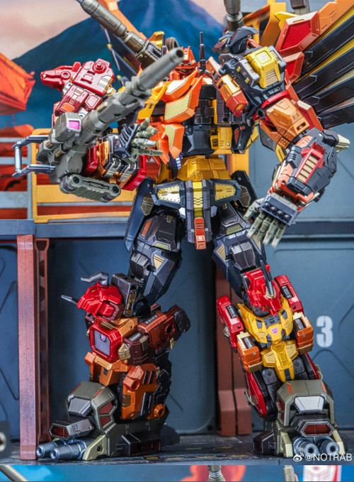 Adamas Machina AM-T02 Predaking
