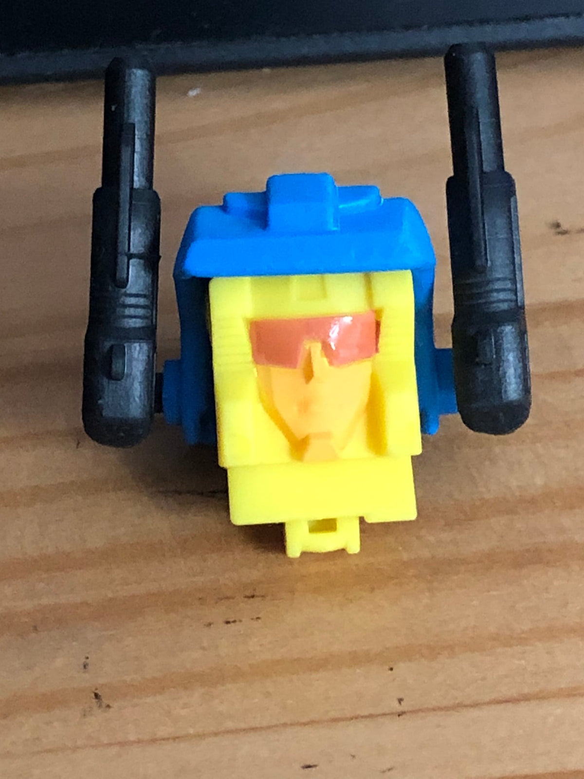 G1 Nightbeat Headmaster & Upgrade Set