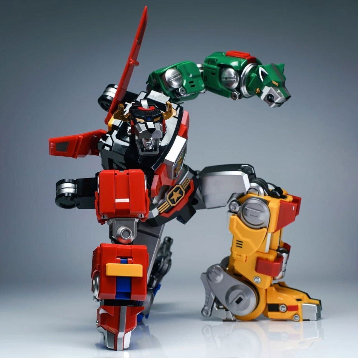 Metal Club MuscleBear Voltron Beast King Golion Reissue – 15" Die-Cast Combiner